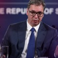 Hibridni rat protiv Vučića i Srbije – tuširanje uranijumom Zašto stalno napadaju predsednika i njegovu porodicu?