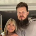 Sin suzane Jovanović se vratio u grand Danijel nastavio sa poslovnim obavezama, evo koja su njegova zaduženja