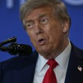 Tramp udario šakom o sto, Amerika gori Ukida se 500 radnih mesta u poznatoj medijskoj agenciji