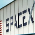 „Spejseks” emituje obveznice, a raspolaže sa 100,8 milijardi dolara gotovine