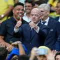Navijači "optužili" predsednika FIFA, pojavio se na 2 meča SP koja su igrane u isto vreme, evo o čemu se radi