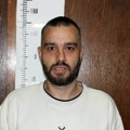 Lažni policajac varao ljude po Beogradu uzeo gomilu para od stranaca, MUP uputio apel: "Ako ga prepoznajete odmah zovite 192"…
