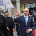 Predsednik Albanije u Bujanovcu: “Istorijska poseta” i revolt zbog “dugih cevi” (foto&video)