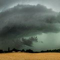 (Mape) Haos samo što nije počeo! Meteorolog detaljno opisao šta nas čeka: Stižu opasne nepogode sa gradom i olujom, ove mape…