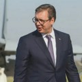 Zašto je Vučić baš sada odlučio da postane „običan čovek“?