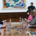 Vučić sa Čen Bo: Istakao sam neophodnost održavanja sednice Saveta bezbednosti UN o Kosovu
