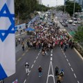 Porodice talaca krenule na protestni marš od Tel Aviva do Jerusalima
