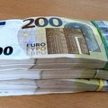Poljski državljanin na Horgošu zaustavljen sa 30.000 neprijavljenih evra