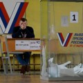 Incidenti na izborima u Rusiji: Paljenje glasačkih kutija, ubacivanja zelene tečnosti u njih