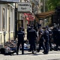 Obračun navijača štanglama, hapšenja u centru Beograda