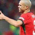 Portugalac Pepe završava fudbalsku karijeru