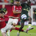 Pčelin ubod zabrinuo čitav Notingem, "šumarima" izmiče Liga šampiona?