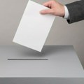 „Režim sam organizuje, sam izađe, sam glasa…“: Opozicija o izborima za savete mesnih zajednica u Babušnici i Beloj…
