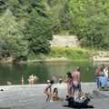 Zbog plaže Petrovac prelazi i hiljade kilometara Skokovi u Lim kao s Mostarskog mosta u Neretvu