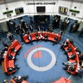 Evropski indeksi u padu, poskupeli nafta i pšenica