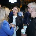 Mesarović sa građanima ispred Narodne skupštine: Nećemo odustati od sigurne budućnosti