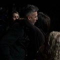 Bojan Lexington se slomio na koncertu, ljubi publiku u prvom redu: Zabeležili smo emotivan trenutak na koncertu u SC