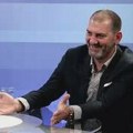 Profesor Bešić: Vučić odlaže odluku o izborima da bi sebe stavio u centar pažnje