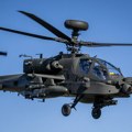 Amerika izgubila zastrašujuću vojnu mašinu u Ormuskom moreuzu! Srušio se borbeni helikopter naoružan raketama HELFAJER, ne zna…