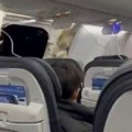 Dramatični snimci panike na američkom nebu: Otpao prozor sa aviona, prinudno sletelo 180 ljudi (video)