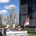 "Dinko odlazi": Studenti u Novom Sadu protestovali protiv govora mržnje