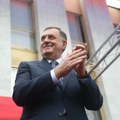 „Sredim se kao pevačica“ Dodik u najbizarnijem intervjuu govorio o svemu od higijene, preko rata do Putina i Trampa