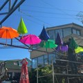 Ukrašavanje Bujanovca: Kišobrani kao turistička atrakcija