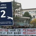 Studenti u blokadi Medicinskog fakulteta danas izlaze na najvažnije izbore i obećavaju radikalne promene: Njihovi protivnici…