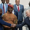 Neokolonijalizam je danas agresivan: Srbija odbija taj model pa plaća - visoku cenu