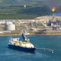 Amerika ne isključuje novo produženje licence za prodaju ruske nafte