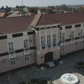 Besplatni letnji programi za građane Svilajnca: U toku prijave za plivanje, tenis i jogu