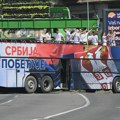 Od Autokomande ka Hramu raspoređena interventna, putnički autobusi kod Veterinarskog fakulteta VIDEO