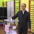 Premijer u tehničkom mandatu Đuro Macut glasao na Voždovcu