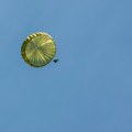 Skokovima padobranaca počelo obeležavanje 80 godina od Iskrcavanja u Normandiji