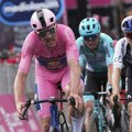 Pedersen pobednik pete etape Điro d’Italije