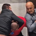 Incident u kraljevačkoj skupštini: Opozicioni odbornici se sukobili sa obezbeđenjem (VIDEO)
