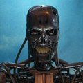 Džejms Kameron zabrinut da bi se "Terminator" mogao dogoditi u stvarnom životu