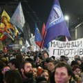 BLOG UŽIVO „Nas je ipak više“: Veliki broj građana, studenata i učenika na skupu „Znanje je moć“ ispred Rektorata