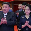 Kim priprema naslednicu: Seul tvrdi, ćerka Kim Džu Ae stupa na scenu, a Pjongjang ima novu nuklearnu podmornicu