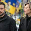 Zelenski sateran u ugao, uzdrman njegov politički položaj