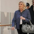 Panika u Francuskoj: Marin le Pen veliki favorit pred predsedničke izbore, u fokusu borba za drugo mesto