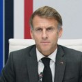 Medijapar: Šest meseci pre predsedničkih izbora u Francuskoj, Makron doveo zemlju na ivicu kolapsa