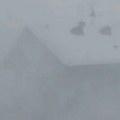 Ne vidi se prst pred okom: Pogledajte snimak jedne od najjačnih snežnih oluja ikada zabeleženih na području Alpa (VIDEO)