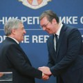 Tajani u obraćanju sa Vučićem komentarisao krizu srpske Vlade