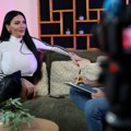 Pevačica se godinama bavi prostitucijom, a SAD otkrila kolika će joj biti penzija Cifra nadrealana, ali njoj je malo
