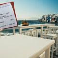 Na omiljenoj srpskom letovalištu naplatili pivo 100 evra – turisti besni zbog cena: „Na ovom mestu deru, a jun je“