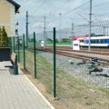 Infrastruktura železnice Srbije postavila ogradu na železničkoj stanici Petrovaradin