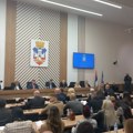 Počela sednica Skupštine grada Beograda: Opozicija o nezakonitim i neustavnim projektima