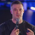 Smenjeni ukrajinski ministar odbrane pozvao na izbore
