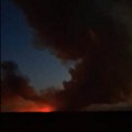 "Vatreni tornado" se stvorio u Deliblatskoj peščari: Uznemirujući snimak požara ledi krv u žilama (video)